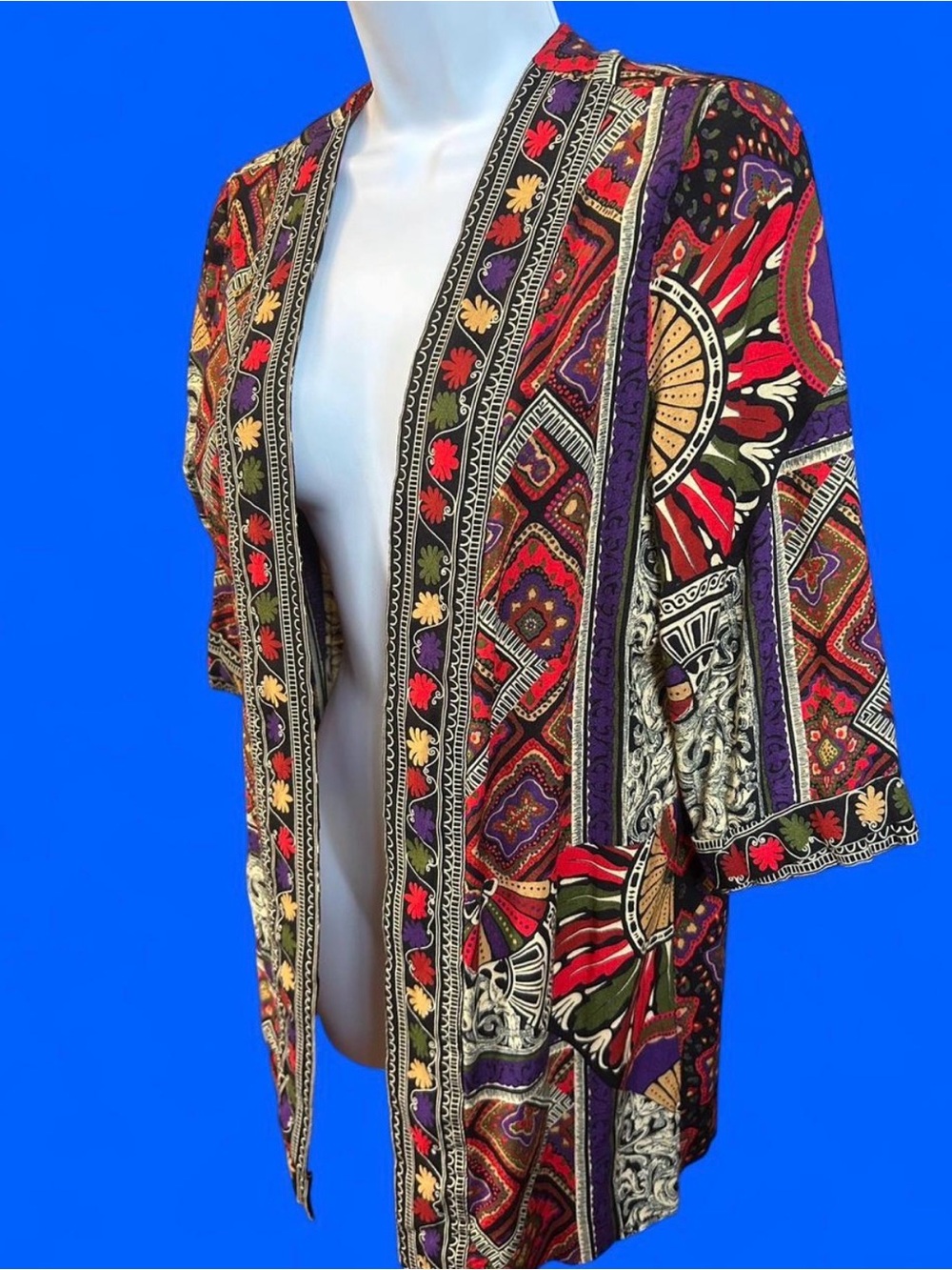 Vintage 1970’s baroque scarf print short open duster/coverup. Boho earth tones
